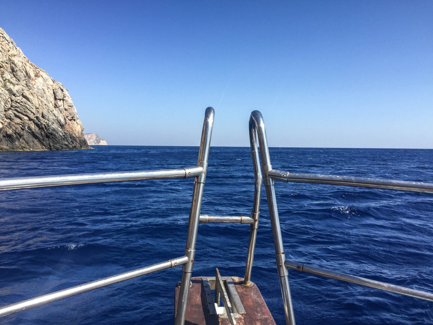 Folegandros boat bow